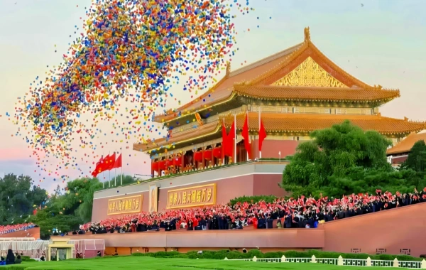 Tiananmen Square: A Century Witness Journey from a Royal forbidden Area to the Heart of the Nation-3