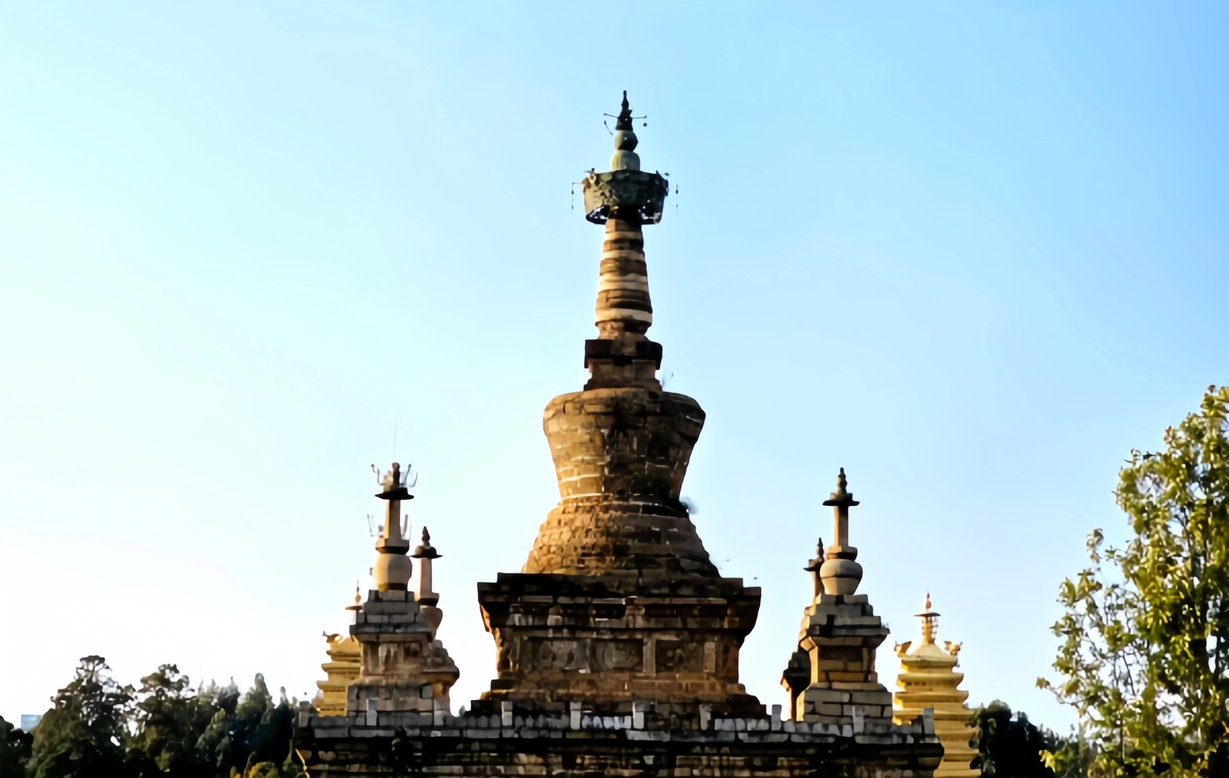 مدينة غواندو القديمة: خوامس السنة الثانية من القدماء ديان فيري إلى الحرف الثقافي-4