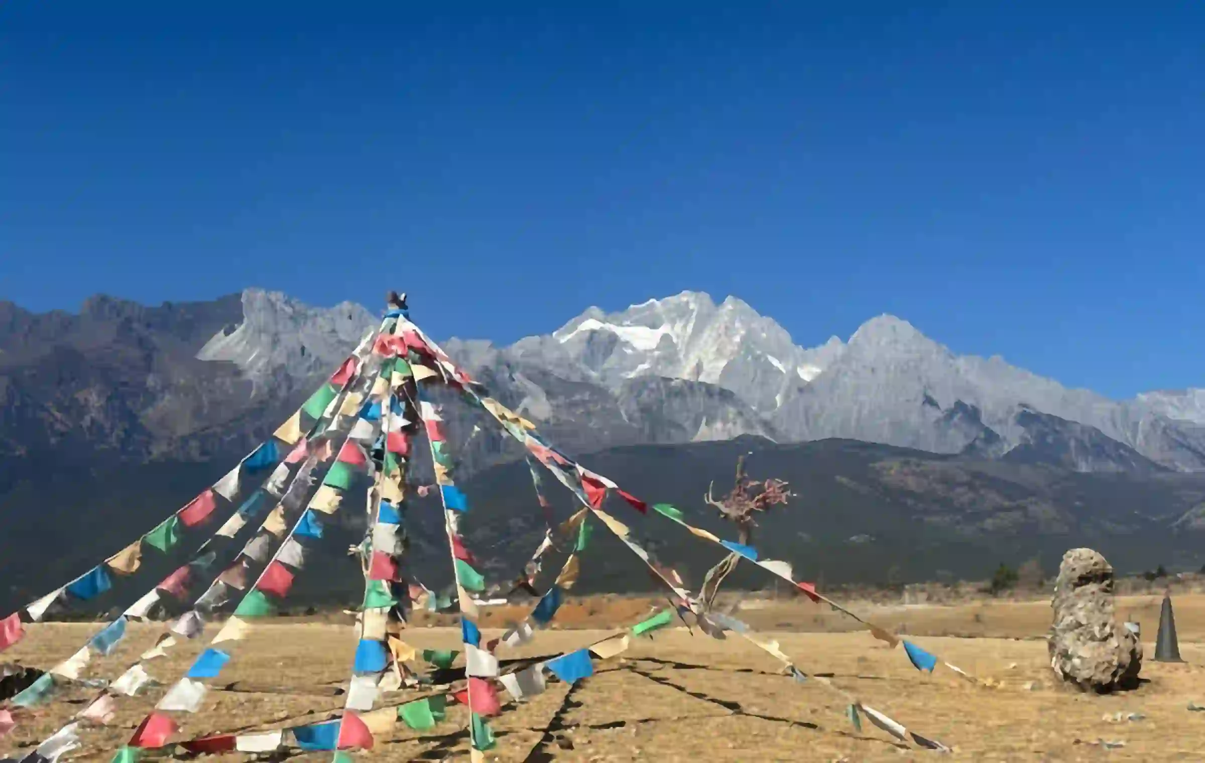 동바 밸리(Dongba Valley): 동바문화의 성지에 눈 산의 비밀 땅에서 바라보는 뿌리의 여행-4