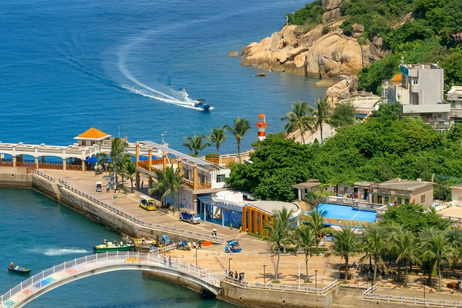 جزيرة الويلينج: رحلة من ميناء الشعر القديم إلى أوتوبيا البحر