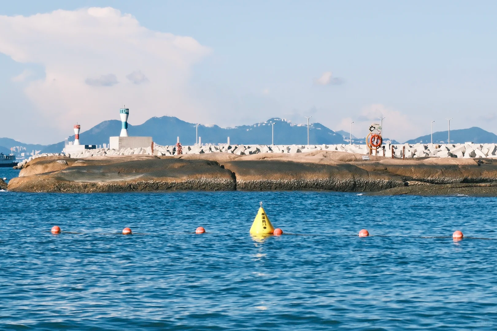 جزيرة الويلينج: رحلة من ميناء الشعر القديم إلى أوتوبيا البحر-2