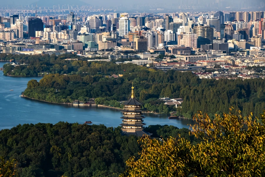 Leifeng Pagoda: A Legendary Journey from an Ancient Demon-Suppressing Pagoda to a Glorious Rebirth-4