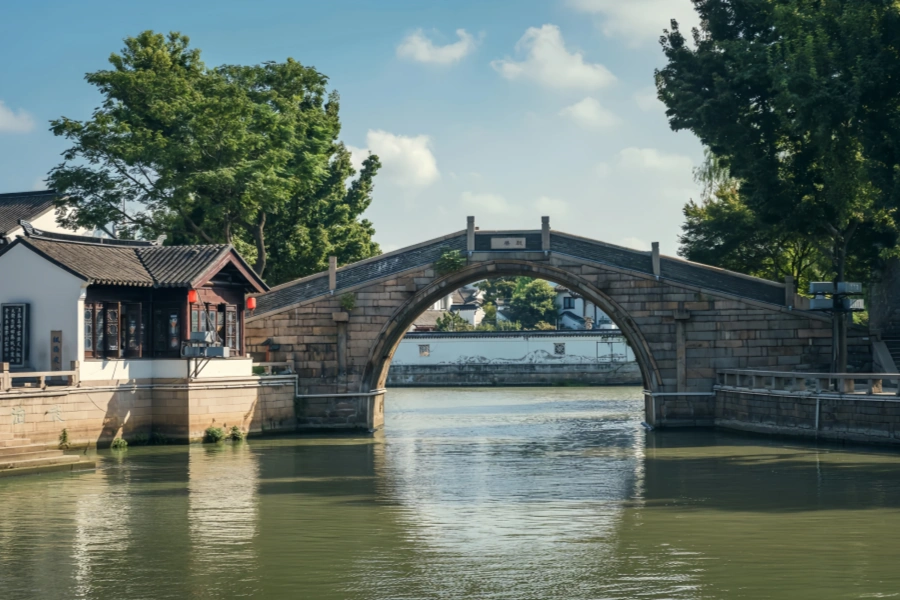 Hanshan Temple: A Journey Through a Thousand Years of Bell Tolls and Poetic Charm-2
