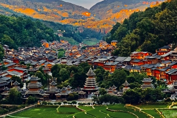 Ich bin nicht da. Dorf: Eine immersive Reise in das geheime Reich des Dong-Volks und ihres Millenniums immateriellen Kulturerbe-4