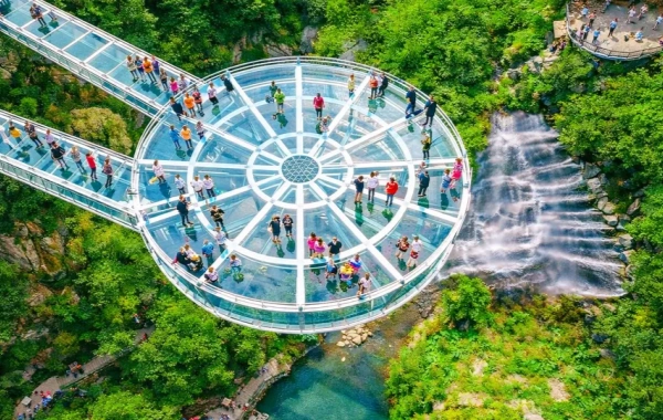 광저우의 날 여행: Qingyuan의 Gulong Gorge & Sky-High 모험