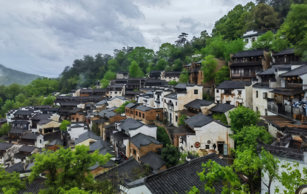 Huangling:Un village au milieu des 