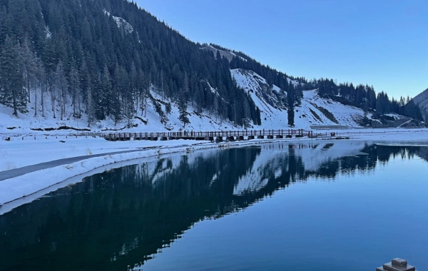 Tianshan Grand Canyon: A Pastoral Sanctuary and Natural Museum at the Foot of the Tianshan Mountains