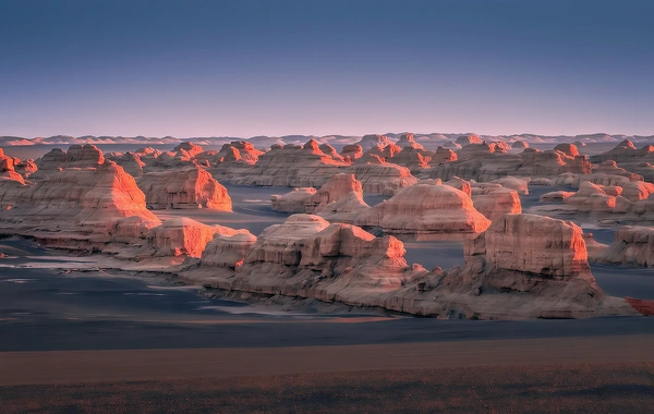 Ядан Геологический Оригинальное название: A Journey to the 