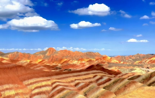 Danxia colorida: Un viaje a las maravillas geológicas de las 