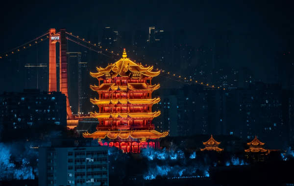 Yellow Crane Tower:From Military Watchtower to the Poetic Rebirth of