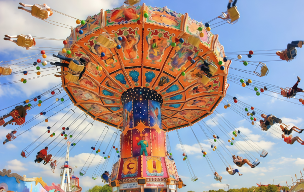 Wuhan Happy Valley: A Rebirth Journey from Central China's First Theme Park to an Urban Carnival Landmark