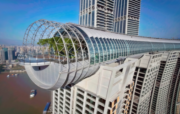 Raffles City Cloud Swing: Волшебное путешествие на 250 метров над землей-2