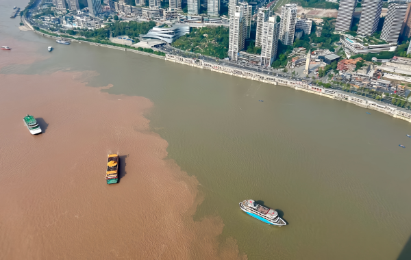 Raffles City Cloud Swing: Волшебное путешествие на 250 метров над землей-4
