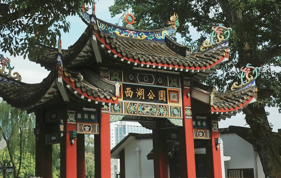 Fuzhou West Lake: Un Scroll de tinta y malla de 1.700 años que nunca ha perdido