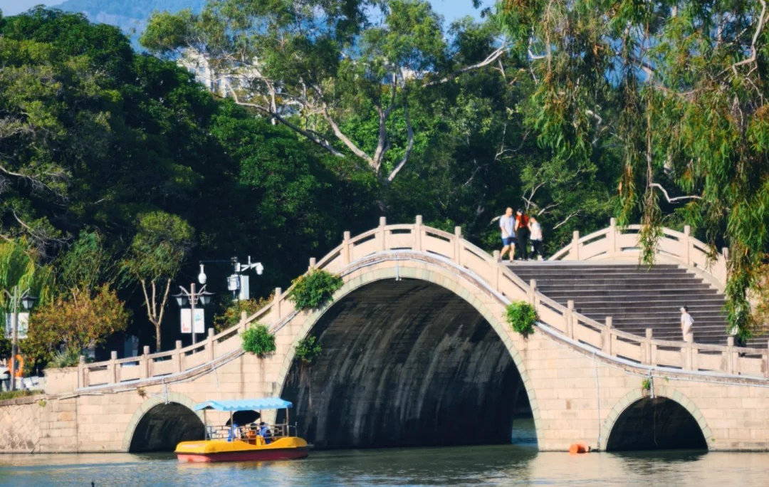 Fuzhou West Lake: Un Scroll de tinta y malla de 1.700 años que nunca ha perdido-3