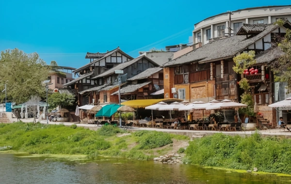 Suji Ancient Town: A Culinary Quest-From a Thousand-Year-Old River Port to a Vibrant Gastronomic Hay