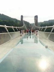 Grand Canyon Glass Bridge & Baofeng Lake Tour