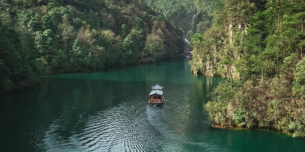 baofenglake.jpg