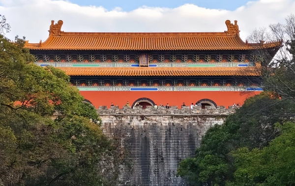 Ming Xiaoling Mausoleum