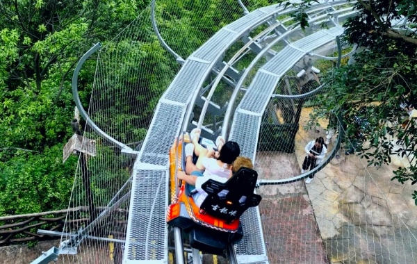 اليوم الثامن: جولة يوم قينغيان