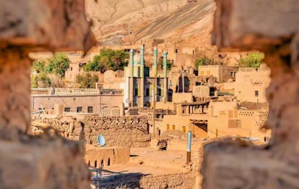 Day 3: Karez Well System – Jiaohe Ancient City – Sugong Minaret – Departure