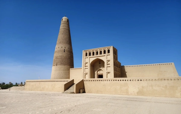 Day 3: Karez Well System – Jiaohe Ancient City – Sugong Minaret – Departure