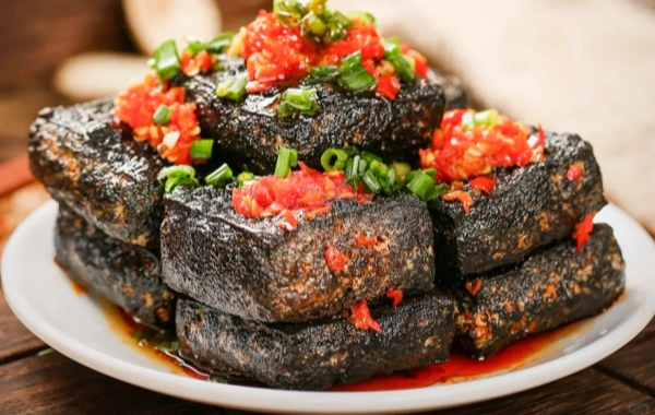 Chongchong (Stinky Tofu)